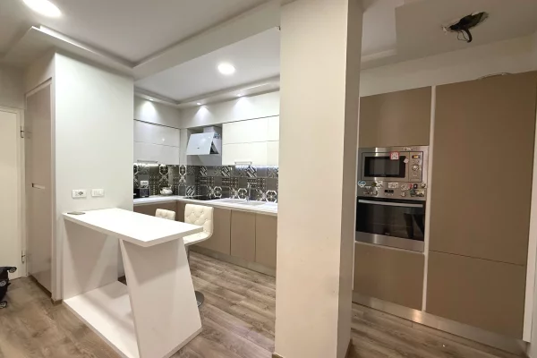 Shtepi me qera Apartament ne Tirane, 2+1, Mobilimi E mobiluar, Pagesa 750  Euro.