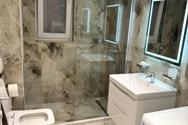 Shtepi me qera Apartament ne Tirane, 1+1, Mobilimi E mobiluar, Pagesa 50,000  Leke.