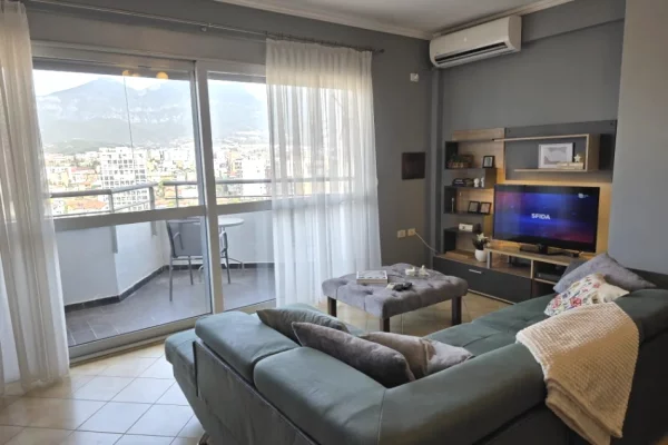 Shtepi me qera Apartament ne Tirane, 1+1, Mobilimi E mobiluar, Pagesa 65,000  Leke.