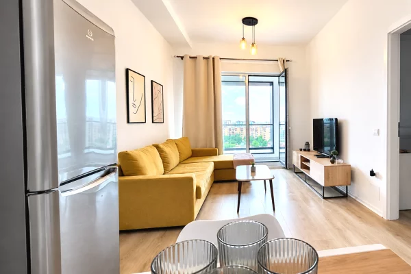 Shtepi me qera 1+1 ne Tirane - 60,000 Leke