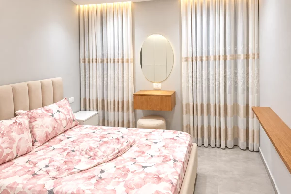 Shtepi me qera Apartament ne Tirane, 1+1, Mobilimi E mobiluar, Pagesa 650  Euro.