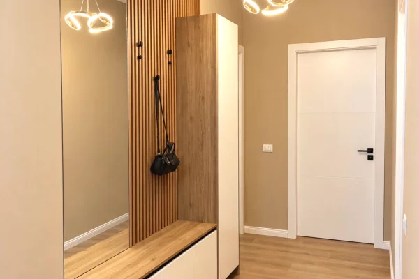  APARTAMENT 2+1+2 ME QIRA Kopshti Botanik, pranë Xhamisë