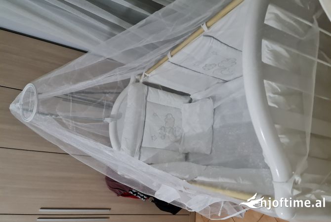 Veshje dhe Aksesor per Femije ne Tirane - 150 Euro