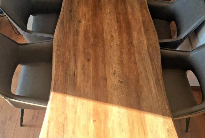 Mobilje dhe Elektroshtepiake ne Tirane - 50,000 Leke