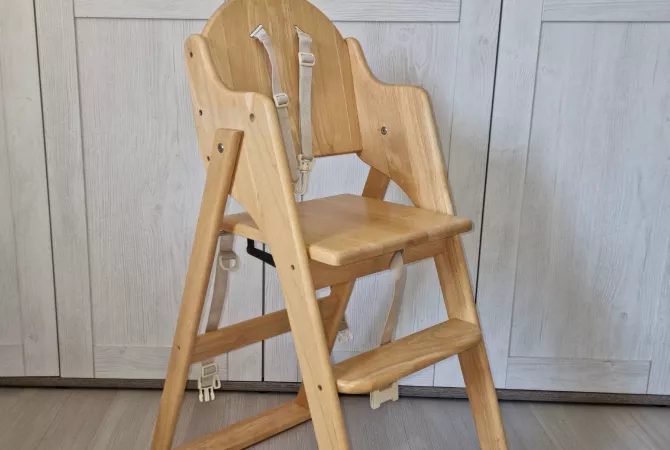 Different articles a Tirana - 10,000 Leke