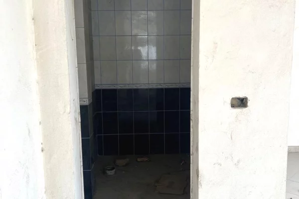 Me qera: Ambient Biznesi 📌Vlore - Perballe Spitalit || 200m2 || Cmimi me marreveshje