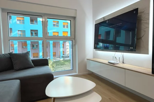 Shtepi me qera Apartament ne Tirane, 1+1, Mobilimi E mobiluar, Pagesa 45,000  Leke.