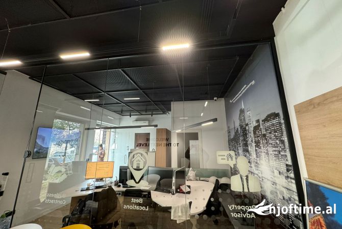 Jepet ambient me qera Myslym Shyri