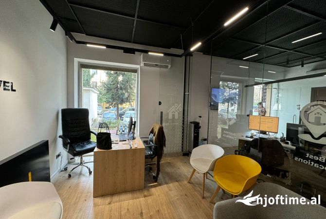 Jepet ambient me qera Myslym Shyri