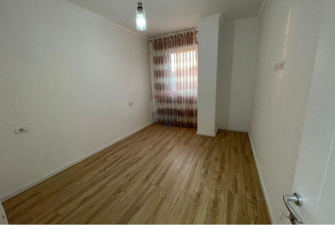 Shtepi ne shitje Apartament ne Tirane, 1+1, Mobilimi Pjeserisht e mobiluar, Pagesa 87,000  Euro.