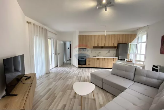 Shtepi ne shitje Apartament ne Tirane, 1+1, Mobilimi E mobiluar, Pagesa 97,800  Euro.