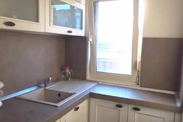 Shtepi me qera Apartament ne Tirane, 1+1, Mobilimi E mobiluar, Pagesa 50,000  Leke.