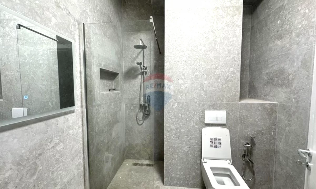 Shtepi me qera Apartament ne Tirane, 1+1, Mobilimi E mobiluar, Pagesa 700  Euro.