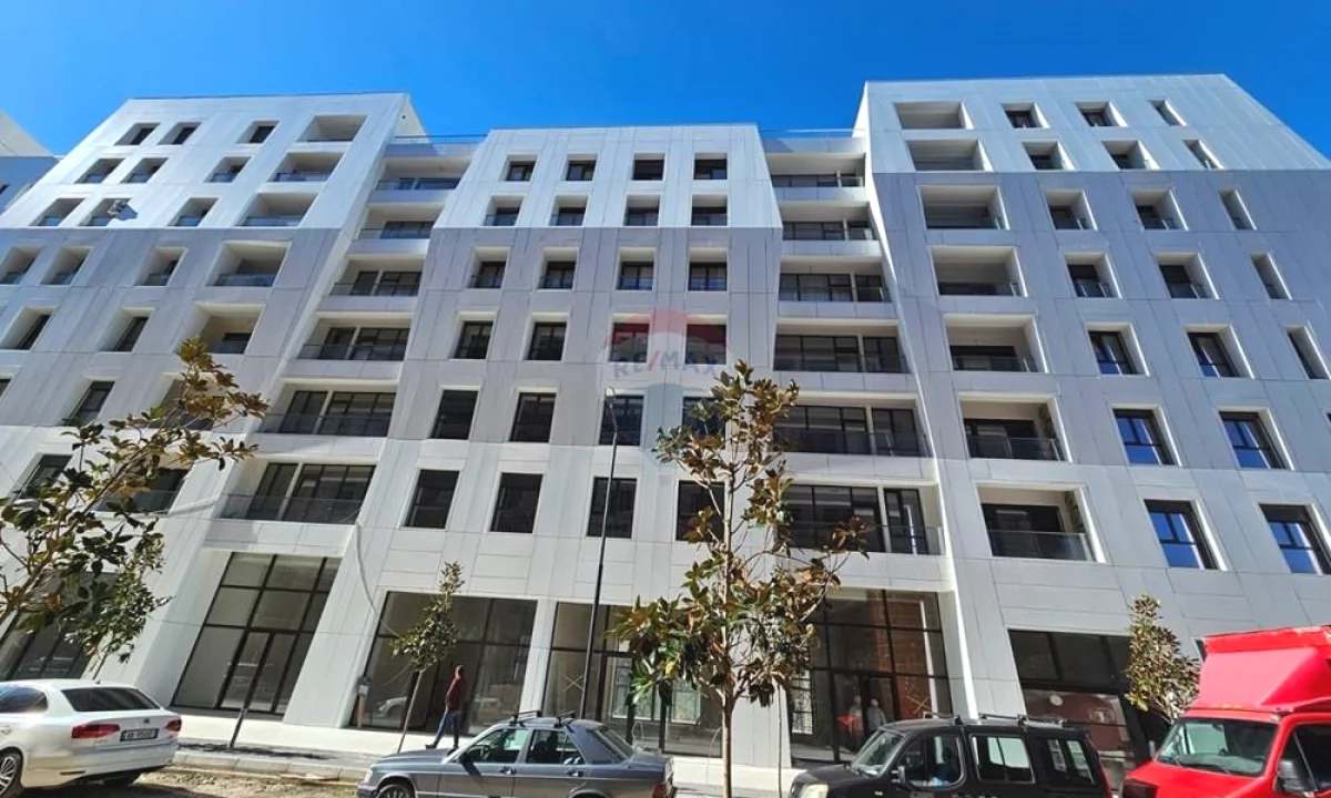 Shtepi ne shitje Apartament ne Tirane, 2+1, Mobilimi E mobiluar, Pagesa 178,320  Euro.