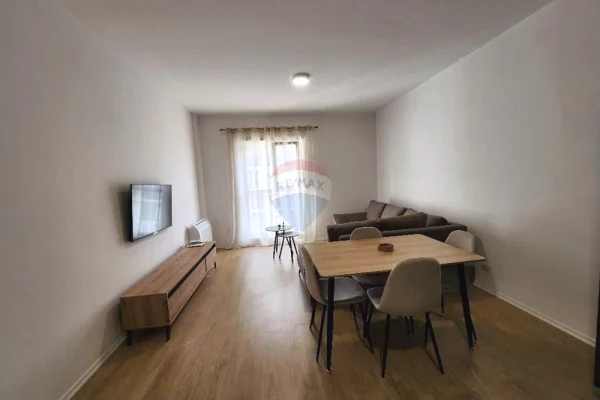 Shtepi me qera 2+1 ne Tirane - 500 Euro