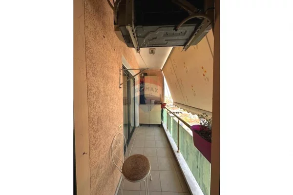 Shtepi ne shitje Apartament ne Tirane, 2+1, Mobilimi E mobiluar, Pagesa 120,000  Euro.