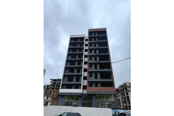 Shtepi ne shitje Apartament ne Tirane, 1+1, Mobilimi Bosh, pa mobiluar, Pagesa 85,000  Euro.
