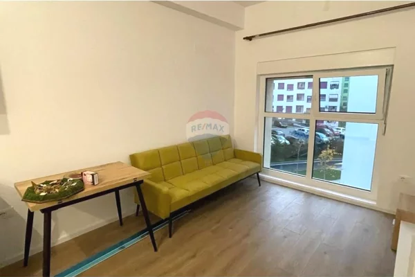 Shtepi me qera Apartament ne Tirane, 2+1, Mobilimi E mobiluar, Pagesa 450  Euro.