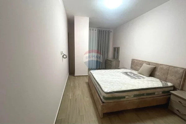 📣 SHITET – Apartament 1+1, Fresku, Tiranë