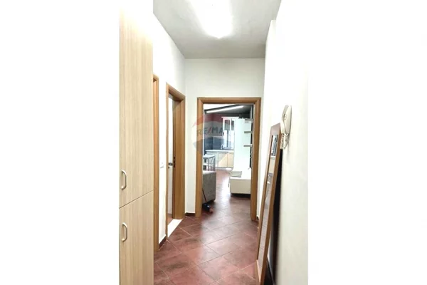 Shtepi me qera 1+1 ne Tirane - 620 Euro