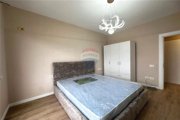 Shtepi me qera Apartament ne Tirane, 1+1, Mobilimi E mobiluar, Pagesa 46,000  Leke.