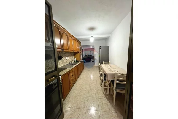 Shtepi me qera Apartament ne Tirane, 2+1, Mobilimi E mobiluar, Pagesa 62,500  Leke.