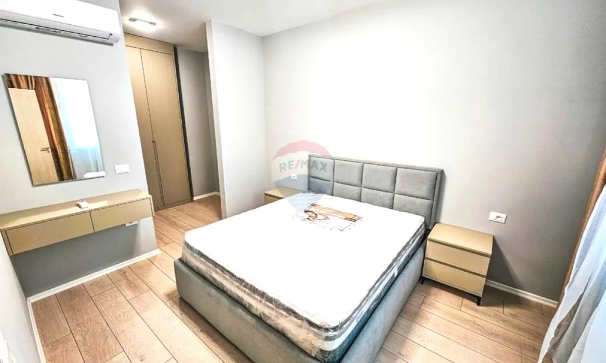 Shtepi me qera Apartament ne Tirane, 1+1, Mobilimi E mobiluar, Pagesa 60,000  Leke.