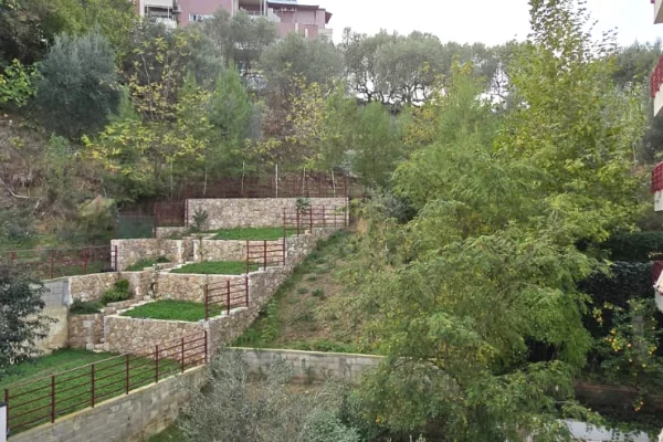 Shtepi me qera Apartament ne Tirane, 2+1, Mobilimi E mobiluar, Pagesa 60,000  Leke.