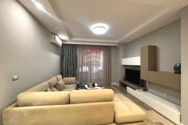 Shtepi me qera Apartament ne Tirane, 2+1, Mobilimi E mobiluar, Pagesa 97,000  Leke.