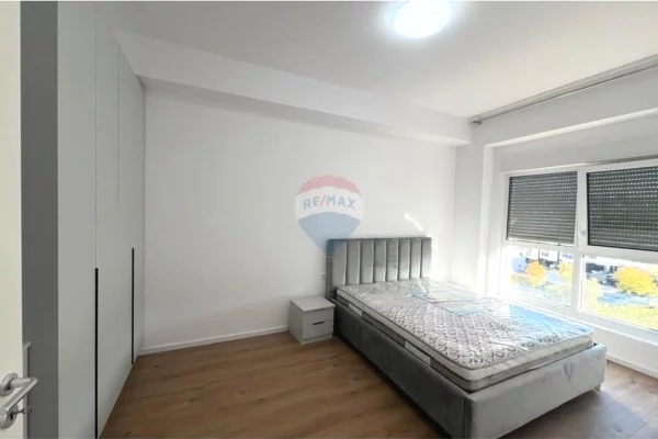 Shtepi me qera Apartament ne Tirane, 1+1, Mobilimi E mobiluar, Pagesa 43,000  Leke.