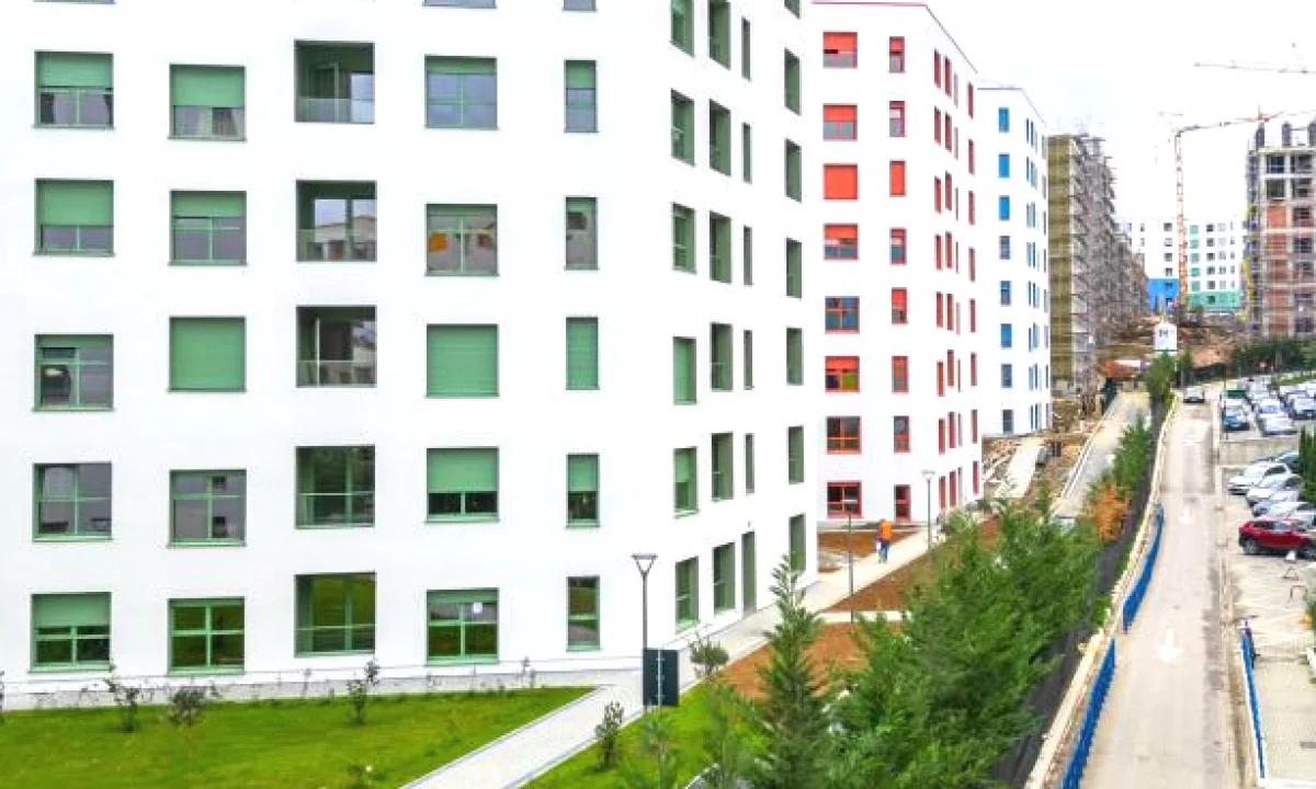 Shtepi me qera Apartament ne Tirane, 1+1, Mobilimi E mobiluar, Pagesa 450  Euro.