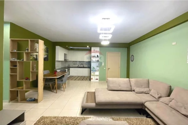 Shtepi me qera Apartament ne Tirane, 2+1, Mobilimi E mobiluar, Pagesa 65,000  Leke.