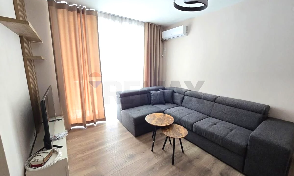 Shtepi me qera Apartament ne Tirane, 1+1, Mobilimi E mobiluar, Pagesa 550  Euro.