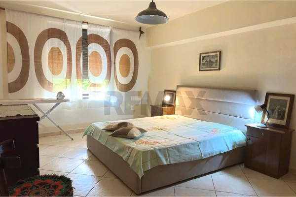 Shtepi me qera Apartament ne Tirane, 1+1, Mobilimi E mobiluar, Pagesa 500  Euro.