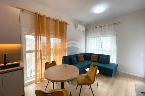 Shitet Apartament 1+1 te Kompleksi Kadiu, Tiranë