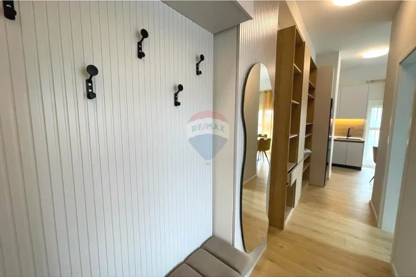 Shtepi ne shitje Apartament ne Tirane, 1+1, Mobilimi E mobiluar, Pagesa 115,000  Euro.