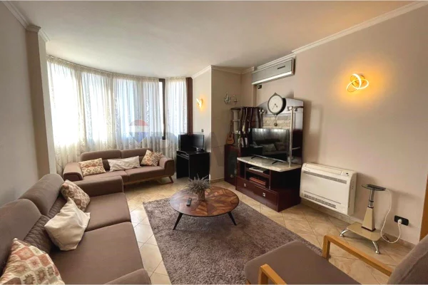 Shtepi ne shitje 2+1 ne Tirane - 227,000 Euro
