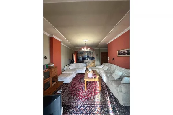 Shtepi me qera Apartament ne Tirane, 2+1, Mobilimi E mobiluar, Pagesa 500  Euro.