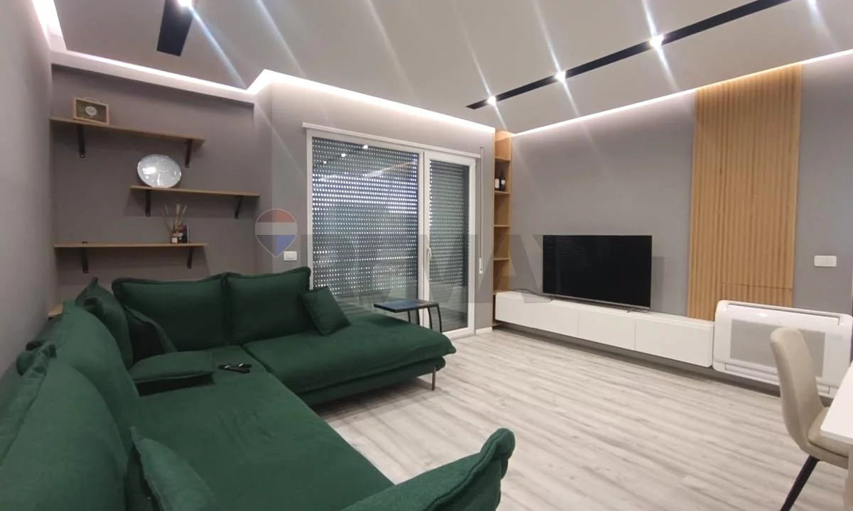 Shtepi me qera Apartament ne Tirane, 2+1, Mobilimi E mobiluar, Pagesa 750  Euro.