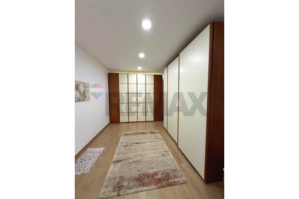 Shtepi me qera Apartament ne Tirane, 1+1, Mobilimi E mobiluar, Pagesa 850  Euro.