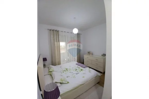 Shtepi me qera Apartament ne Tirane, 2+1, Mobilimi E mobiluar, Pagesa 650  Euro.