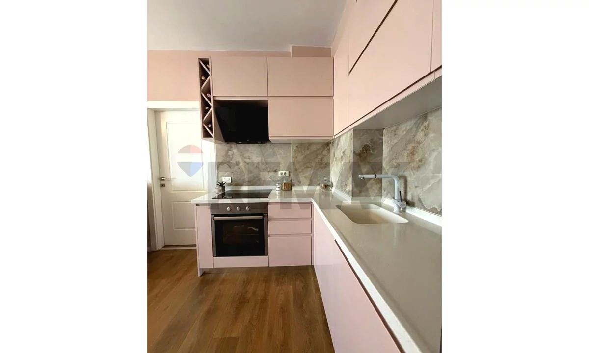 Apartment for sale in Tirana 1+1, Furnished