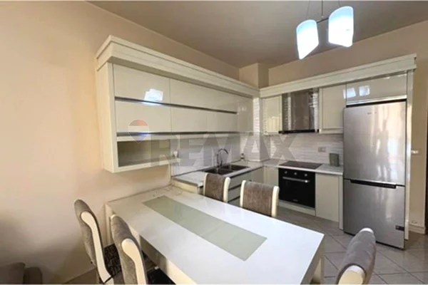 Apartment for sale in Tirana 1+1, Furnished