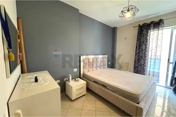 Apartment for sale in Tirana 1+1, Furnished