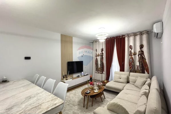 Shtepi ne shitje 2+1 ne Tirane - 195,000 Euro