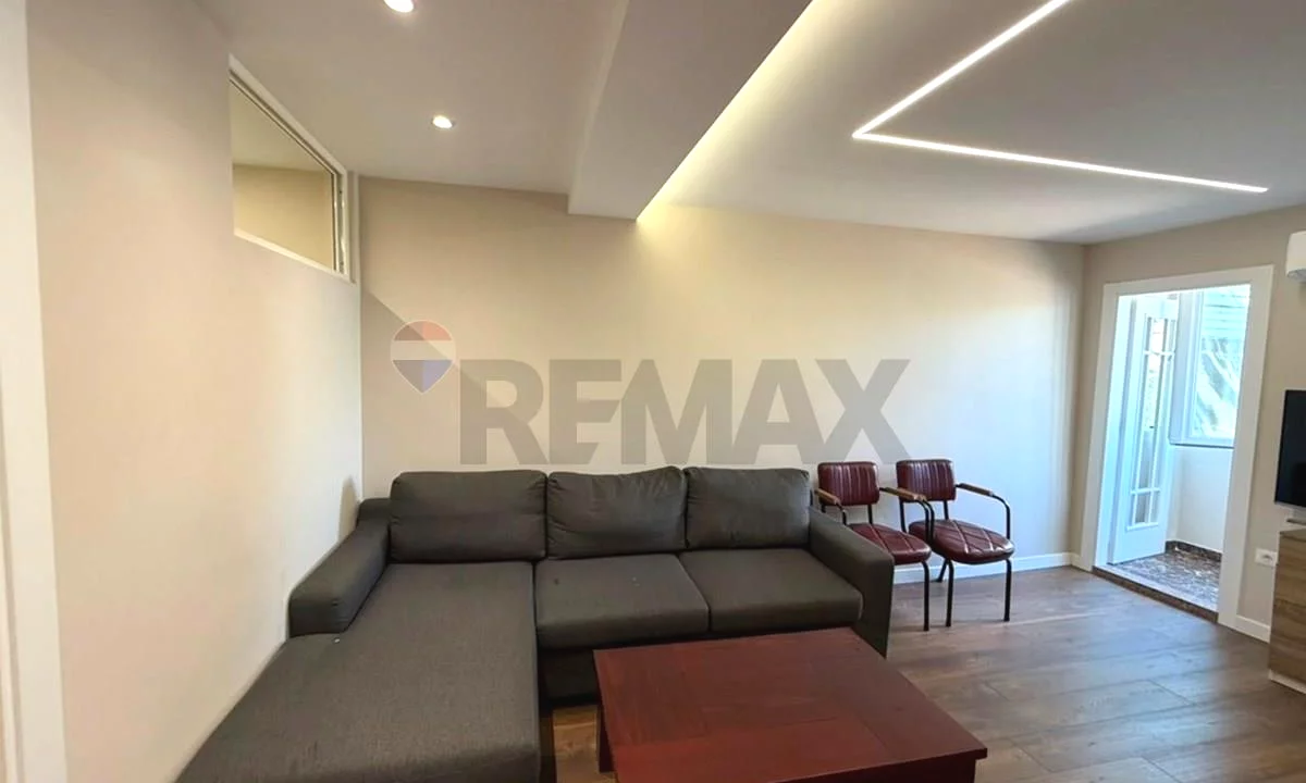 Shtepi me qera Apartament ne Tirane, 1+1, Mobilimi E mobiluar, Pagesa 350  Euro.