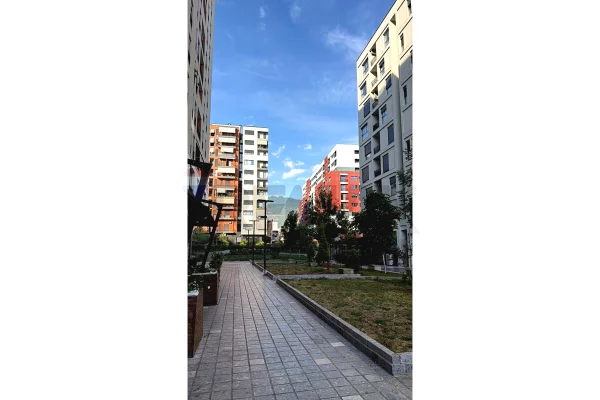 Shtepi ne shitje Apartament ne Tirane, 1+1, Mobilimi E mobiluar, Pagesa 145,000  Euro.