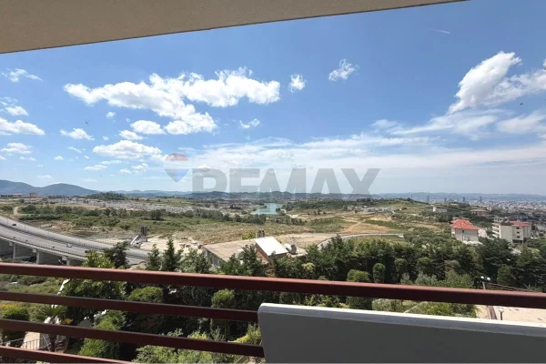 Shtepi ne shitje Apartament ne Tirane, 2+1, Mobilimi E mobiluar, Pagesa 128,580  Euro.
