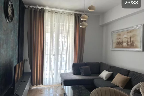 Shtepi me qera Apartament ne Tirane, 2+1, Mobilimi E mobiluar, Pagesa 70,000  Leke.