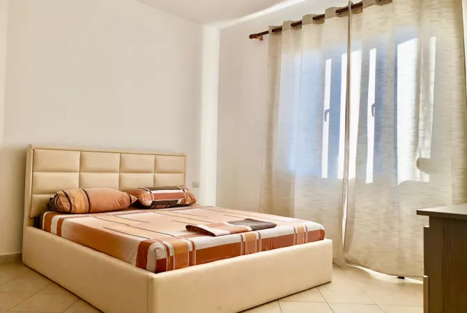 Shtepi me qera 1+1 ne Vlore - 300 Euro